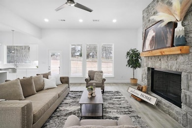 300 Arborview Dr, Weatherford, TX 76088 - photo 7