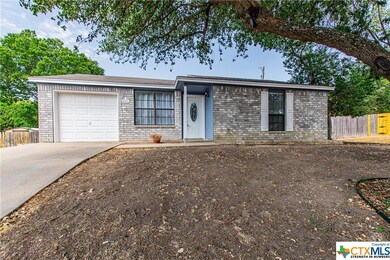 401 W Blancas Dr, Copperas Cove, TX 76522 - photo 2