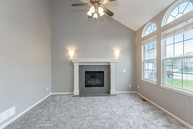 520 Forrest View Ct, Raymore, MO 64083 - photo 3