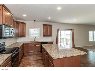 7715 NW 96th St, Johnston, IA 50131 - photo 7