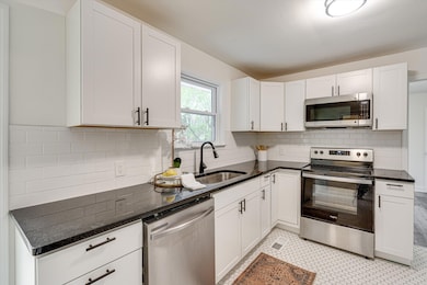 10-3706 Altamira Dr-10