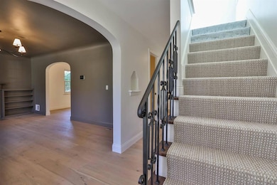 1120 Paxton Ave, Cincinnati, OH 45208 - photo 7