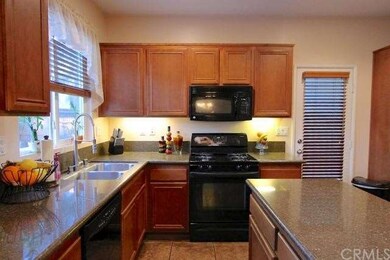 Kitchen 2. 