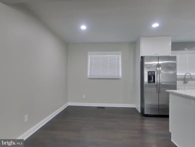 6022 Lucente Ave, Suitland, MD 20746 - photo 3