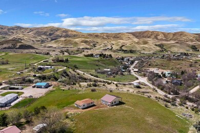 26 Quail Rd, Horseshoe Bend, ID 83629 - photo 2