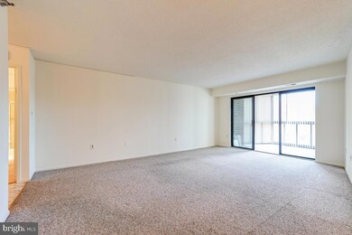 Greens of Leisure World unit 1014, Silver Spring, MD 20906 - photo 7