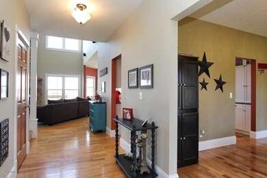12644 60th Ave Allendale MI-large-008-2-