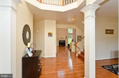 1894 Powells Landing Cir, Woodbridge, VA 22191 - photo 4