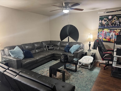 113 S Jefferson St, Perryton, TX 79070 - photo 3