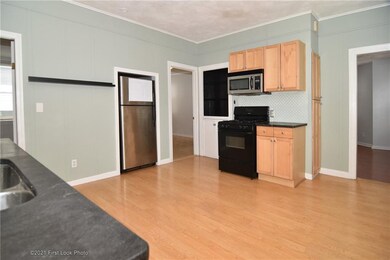 30 Evergreen St, Providence, RI 02906 - photo 6