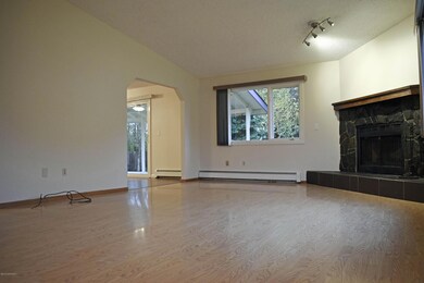 1361 W 77th Ave, Anchorage, AK 99518 - photo 6