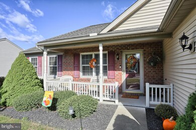 126 Arbor Dr, Myerstown, PA 17067 - photo 3