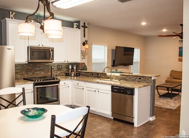 12227 Malkin Place, San Antonio, TX 78254 - photo 5