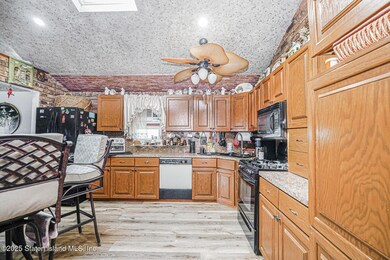 main unit kitchen