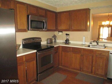 9645 Glendower Ct, Laurel, MD 20723 - photo 7