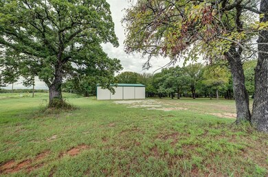 862 Acorn Dr, Decatur, TX 76234 - photo 3