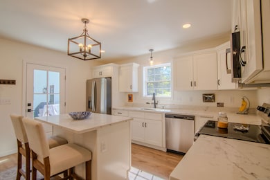 12 Walas Rd, Plainfield, CT 06354 - photo 4