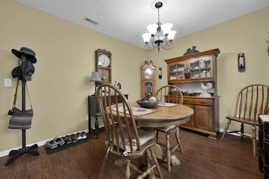 4650 Parrau Dr unit 67E, Columbus, OH 43228 - photo 7