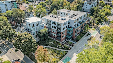 410 N 1st St unit 301, Ann Arbor, MI 48103 - photo 2