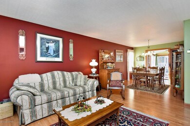 3301 Center St, Whitehall, PA 18052 - photo 6