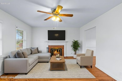 4312 Kinloch Rd, Louisville, KY 40207 - photo 3