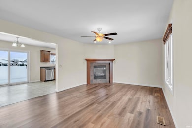 15226 Bears Breech Ct, Huntertown, IN 46748 - photo 6
