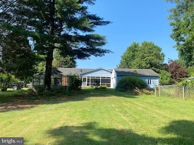 872 Maple Rd, Gambrills, MD 21054 - photo 7