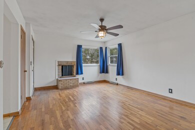 532 S Villa Rosa-12