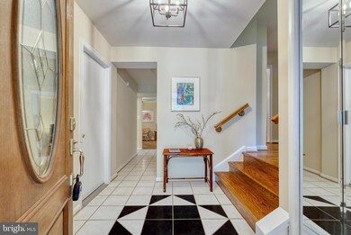 2473 Freetown Dr, Reston, VA 20191 - photo 5