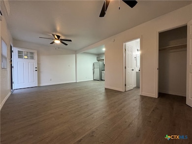 515 Bremser Ave unit 2, Killeen, TX 76541 - photo 4