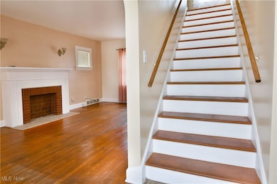 1167 Hazelwood Ave SE, Warren, OH 44484 - photo 5