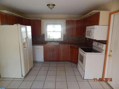 35 Marchmont Ln, Willingboro, NJ 08046 - photo 7