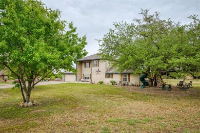 206 Toowoomba Ln, Weatherford, TX 76085 - photo 2