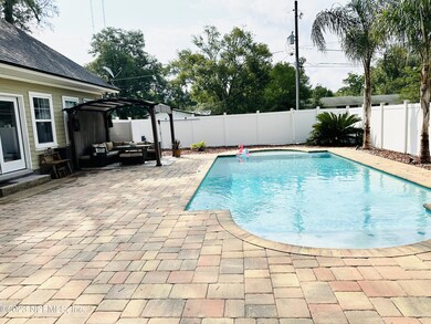 8520 Synhoff Dr, Jacksonville, FL 32216 - photo 5