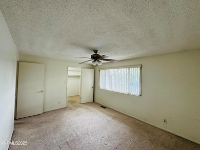 801 Woodglen Dr unit 2, Sparks, NV 89434 - photo 5