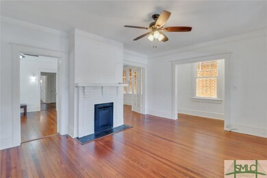 11 E 34th St unit Lower, Savannah, GA 31401 - photo 5