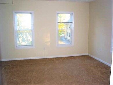 12 Avon St unit 2, Wakefield, MA 01880 - photo 3