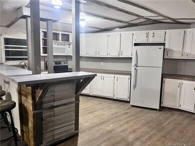 1107 Idlebrook Dr, Lake Charles, LA 70611 - photo 6