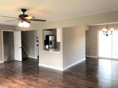 29W044 Shell Lake Dr, Naperville, IL 60564 - photo 7