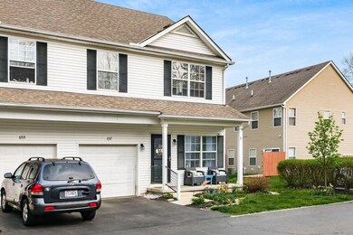 657 Grove Circle, Columbus, OH 43230