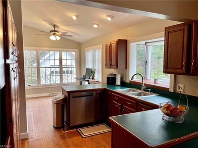 8465 Usher Rd, Olmsted Falls, OH 44138 - photo 2