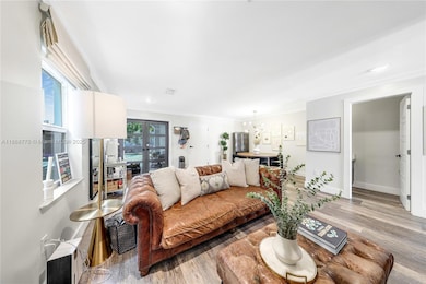 3160 New York St unit B, Miami, FL 33133 - photo 5