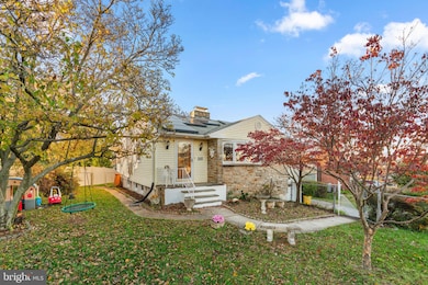 302 Regency Cir, Linthicum Heights, MD 21090 - photo 3