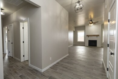 1128 Probasco Way, Alamogordo, NM 88310 - photo 2