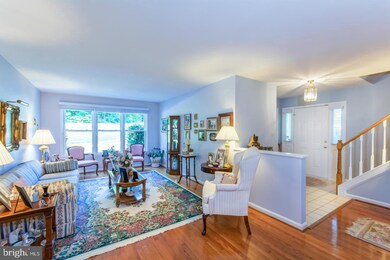 8035 Galla Knoll Cir, Springfield, VA 22153 - photo 5