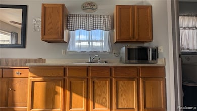 2167 Woodruff Ave, Warren, MI 48091 - photo 4