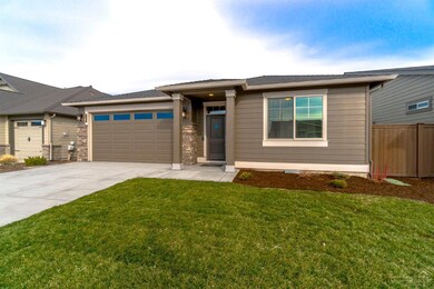 3665 SW Badger Ct, Redmond, OR 97756 - photo 3