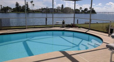 SAM_0127Water view
