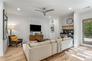 1099 North Ave NE unit 13, Atlanta, GA 30307 - photo 3