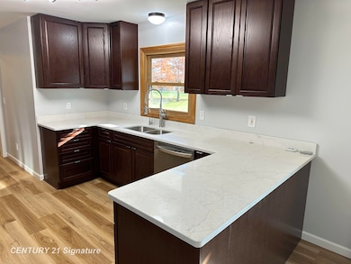 10141 McEnrue Rd, Swartz Creek, MI 48473 - photo 7